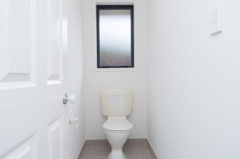 Photo of property in 4 Shiraz Place, Henderson, Auckland, 0612