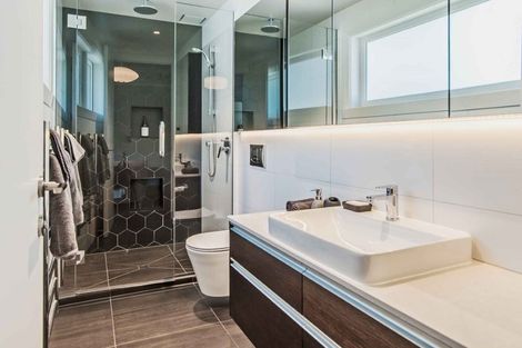 Photo of property in 24 Kinloch Street, St Albans, Christchurch, 8014