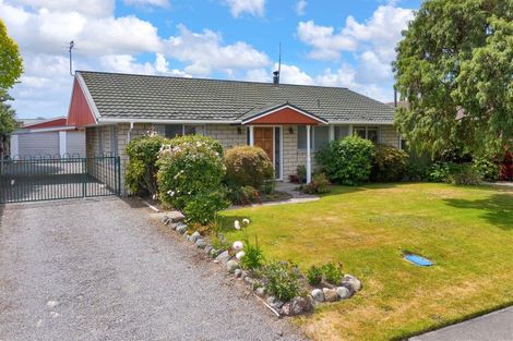 Photo of property in 40 Geddis Street, Rangiora, 7400