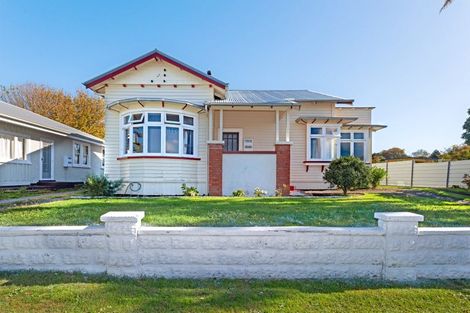 Photo of property in 33 Carnarvon Street, Gisborne, 4010