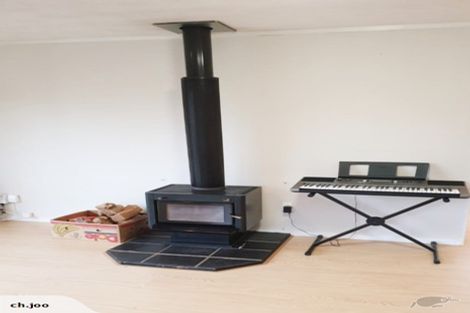 Photo of property in 3 Cassandra Grove, Totara Vale, Auckland, 0629