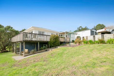 Photo of property in 95 Mangakura Road, Helensville, 0800