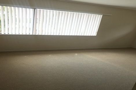 Photo of property in 1 Bass Street, West Harbour, Auckland, 0618