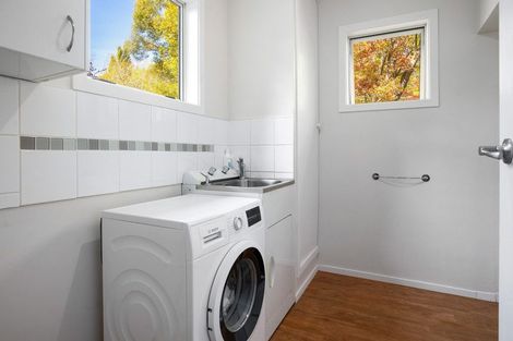 Photo of property in 58 Hawley Road, Blackmans, Alexandra, 9391