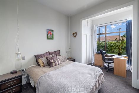 Photo of property in 16 Lees Road, Strowan, Christchurch, 8052