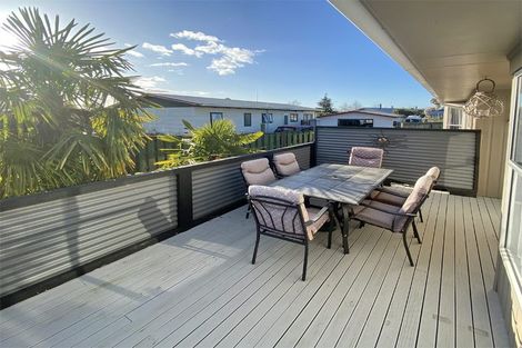 Photo of property in 23 Pohutukawa Drive, Owhata, Rotorua, 3010