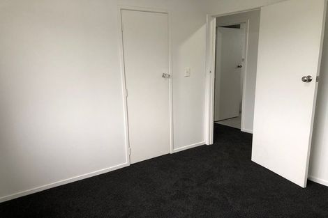 Photo of property in 42 Pisces Road, Glen Eden, Auckland, 0602