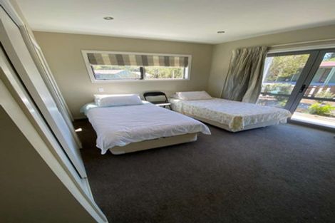 Photo of property in 24 Nyhon Place, Haast, 7886