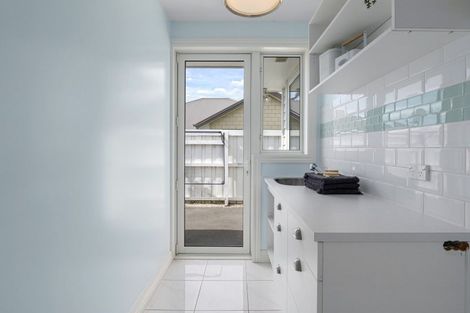 Photo of property in 10 Jennabelle Lane, Halswell, Christchurch, 8025