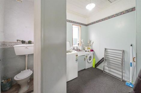 Photo of property in 54 Waihi Road, Hawera, 4610