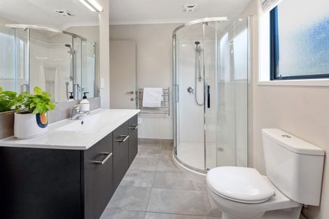 Photo of property in 48/500 Kinloch Road, Kinloch, Taupo, 3377