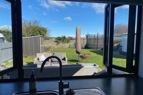 Photo of property in 14 Upham Street, Havelock North, 4130