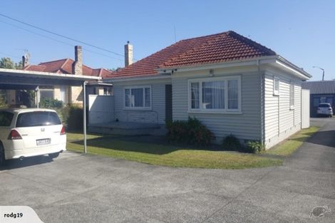 Photo of property in 194 Cambridge Road, Hillcrest, Hamilton, 3216