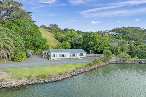 Photo of property in 39 Tongatu Road, Ngunguru, Whangarei, 0173