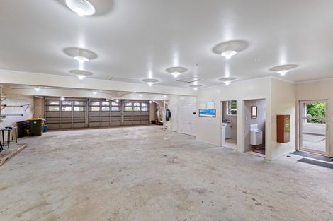 Photo of property in 331 Devon Street West, New Plymouth, 4310