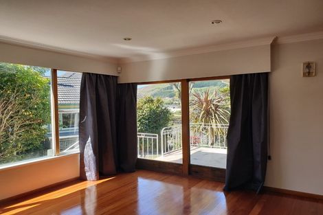 Photo of property in 321 Main Road, Tawa, Wellington, 5028