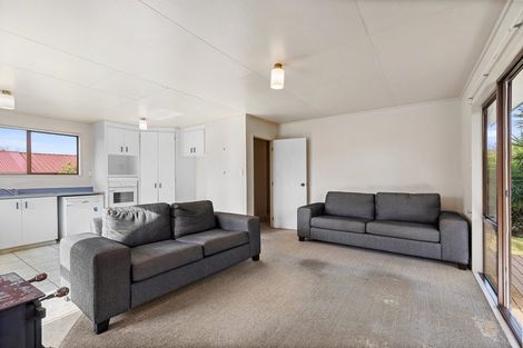 Photo of property in 58b Simpson Road, Papamoa Beach, Papamoa, 3118