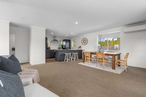 Photo of property in 7 Himalayan Close, Judea, Tauranga, 3110