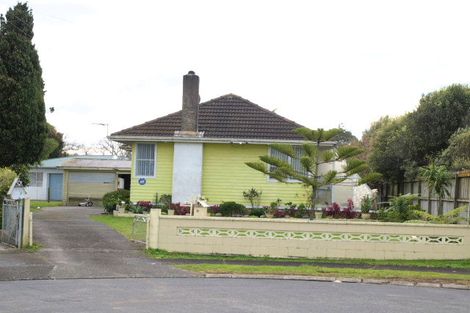 Photo of property in 16 Moffitt Place, Mangere East, Auckland, 2024