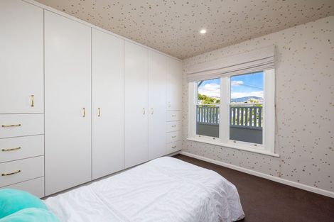 Photo of property in 4 Ripon Street, Lyttelton, 8082