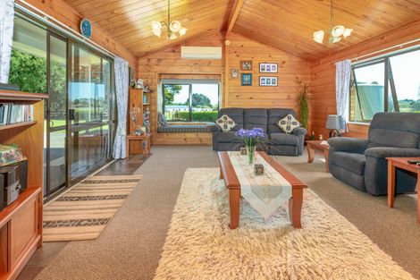 Photo of property in 1398 Glenbrook Waiuku Road, Glenbrook, Waiuku, 2681