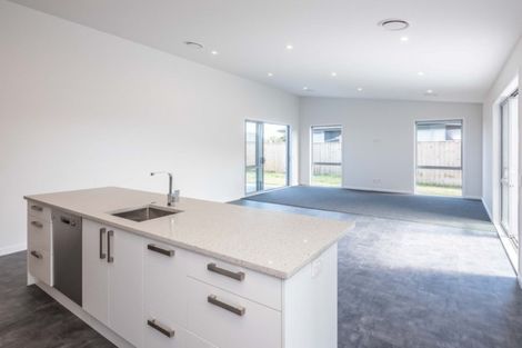 Photo of property in 22 Hudson Place, Paraparaumu, 5032