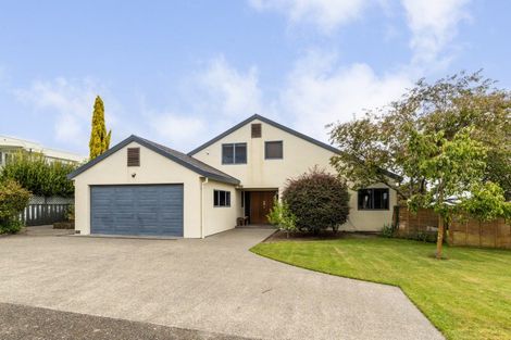 Photo of property in 12 Arcadia Lane, Havelock North, 4130