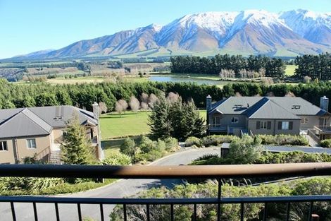 Photo of property in 240 Coleridge Road, Windwhistle, Hororata, 7572