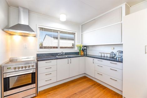 Photo of property in 109 Gayhurst Road, Dallington, Christchurch, 8061