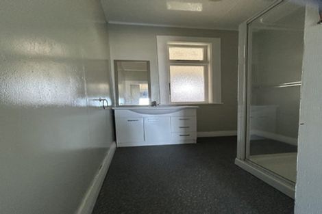 Photo of property in 12 Karepa Street, Brooklyn, Wellington, 6021