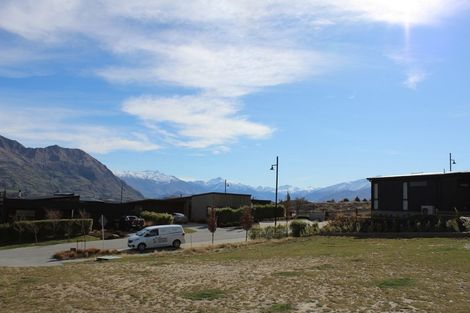 Photo of property in 20 Matipo Street, Wanaka, 9305