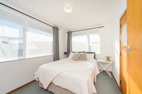 Photo of property in 3 Sefton Avenue, Highbury, Palmerston North, 4412