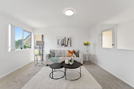 Photo of property in 2/48 Archmillen Avenue, Pakuranga Heights, Auckland, 2010