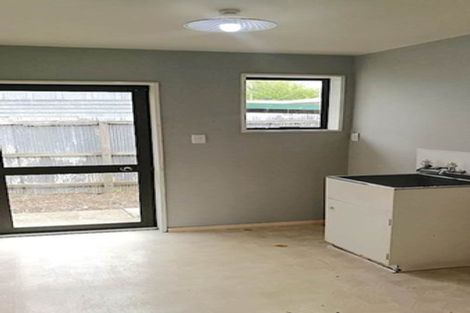 Photo of property in 4 Oriana Crescent, Hornby, Christchurch, 8042