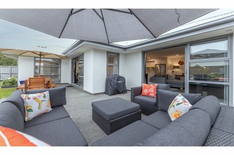 Photo of property in 7 Crown Close, Prebbleton, 7604