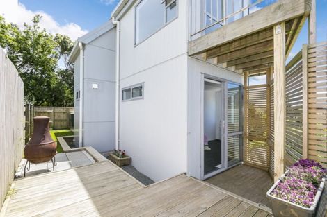 Photo of property in 42 Mandalay Terrace, Khandallah, Wellington, 6035