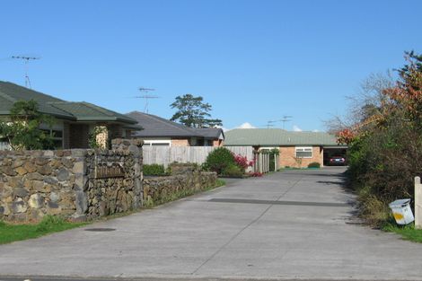 Photo of property in 3/66 Riverside Road, Orewa, 0931