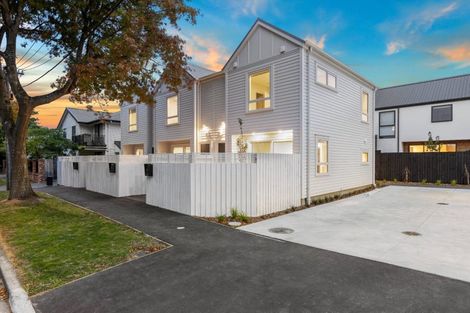 Photo of property in 2/21 Leamington Street, Addington, Christchurch, 8024