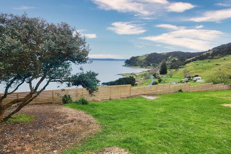 Photo of property in 2191 Tuakau Bridge-port Waikato Roa, Port Waikato, Tuakau, 2695