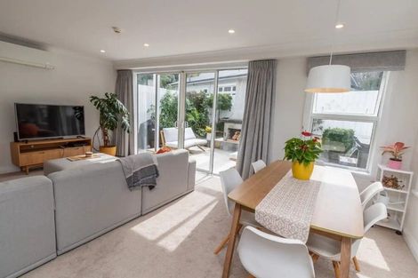 Photo of property in 69 Arcus Way, Hataitai, Wellington, 6021