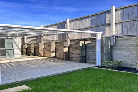 Photo of property in 19a Minaret Drive, Bucklands Beach, Auckland, 2014