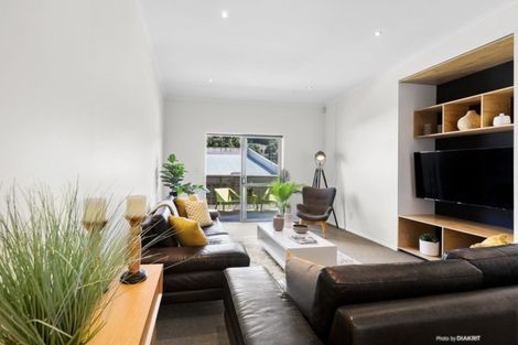 Photo of property in 8/123 The Parade, Island Bay, Wellington, 6023