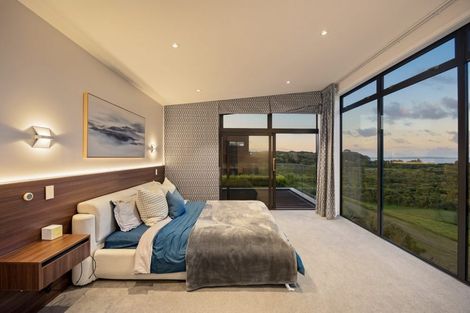 Photo of property in 41 Bounty Road, Long Bay, Auckland, 0630