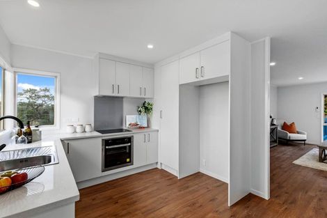 Photo of property in 2/48 Noeleen Street, Glenfield, Auckland, 0629