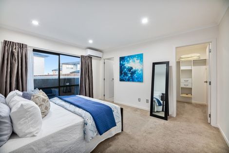 Photo of property in 2 Platinum Rise, Ranui, Auckland, 0612