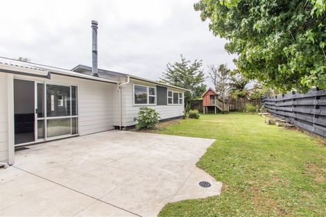 Photo of property in 5 Tainui Terrace, Inglewood, 4330