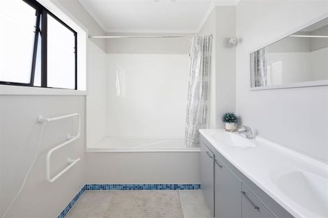 Photo of property in 10a Ceres Crescent, Johnsonville, Wellington, 6037