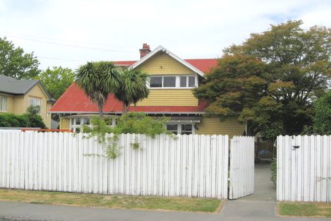Photo of property in 76 Knowles Street, St Albans, Christchurch, 8052