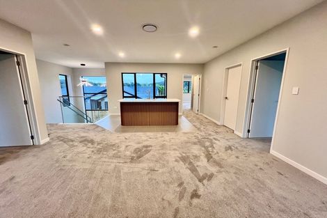 Photo of property in 16 Kiokio Place, Swanson, Auckland, 0614