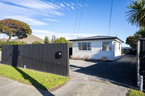 Photo of property in 17 Woodgrove Avenue, North New Brighton, Christchurch, 8083